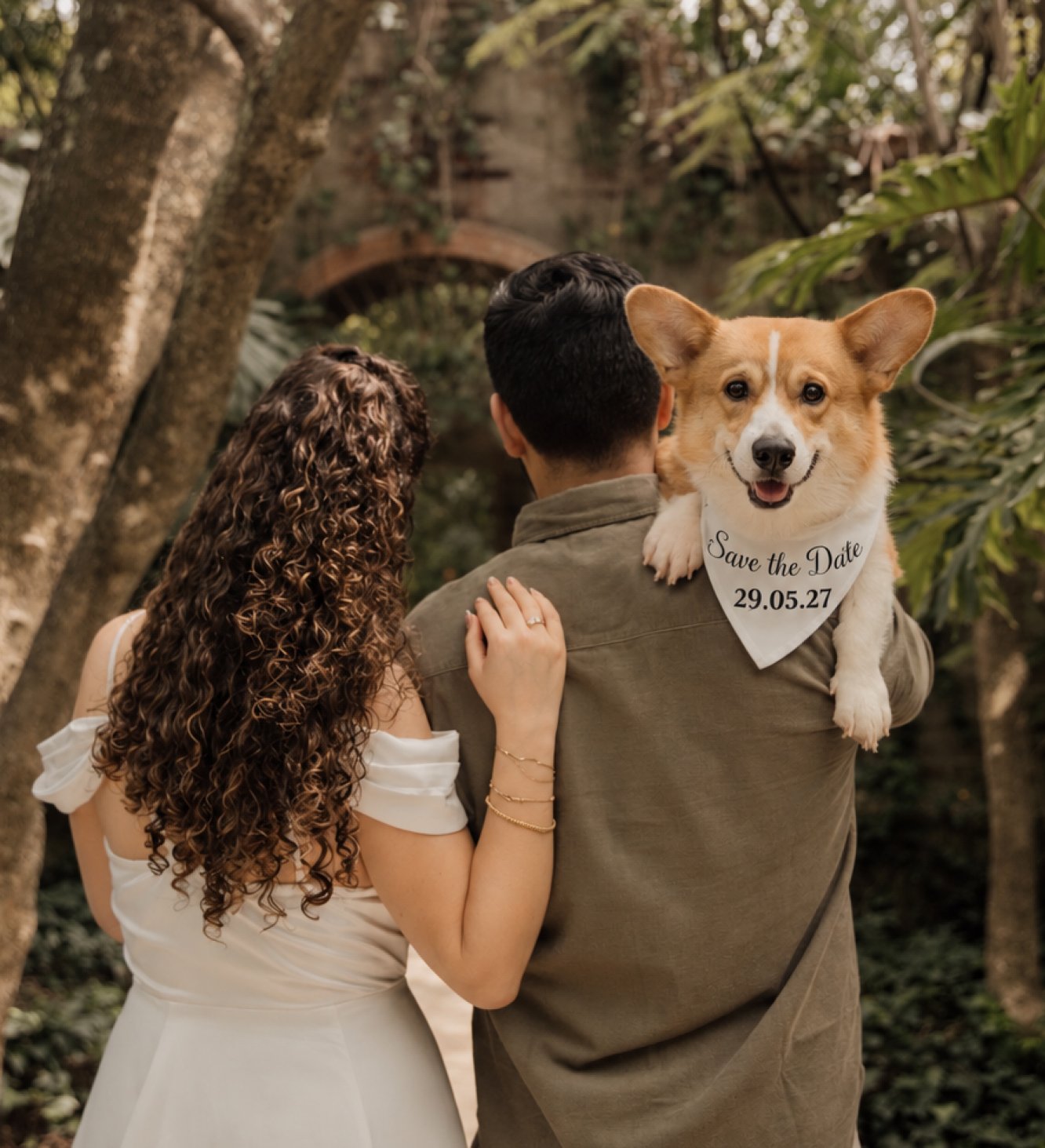 Mazapán anunciando nuestra boda